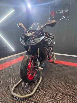 TRIUMPH DAYTONA 675 ABS TRIUMPH DAYTONA 675 ABS